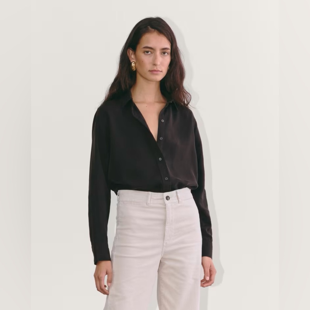 New Everlane The Must Have Shirt in Butterlite Black Women Size Medium